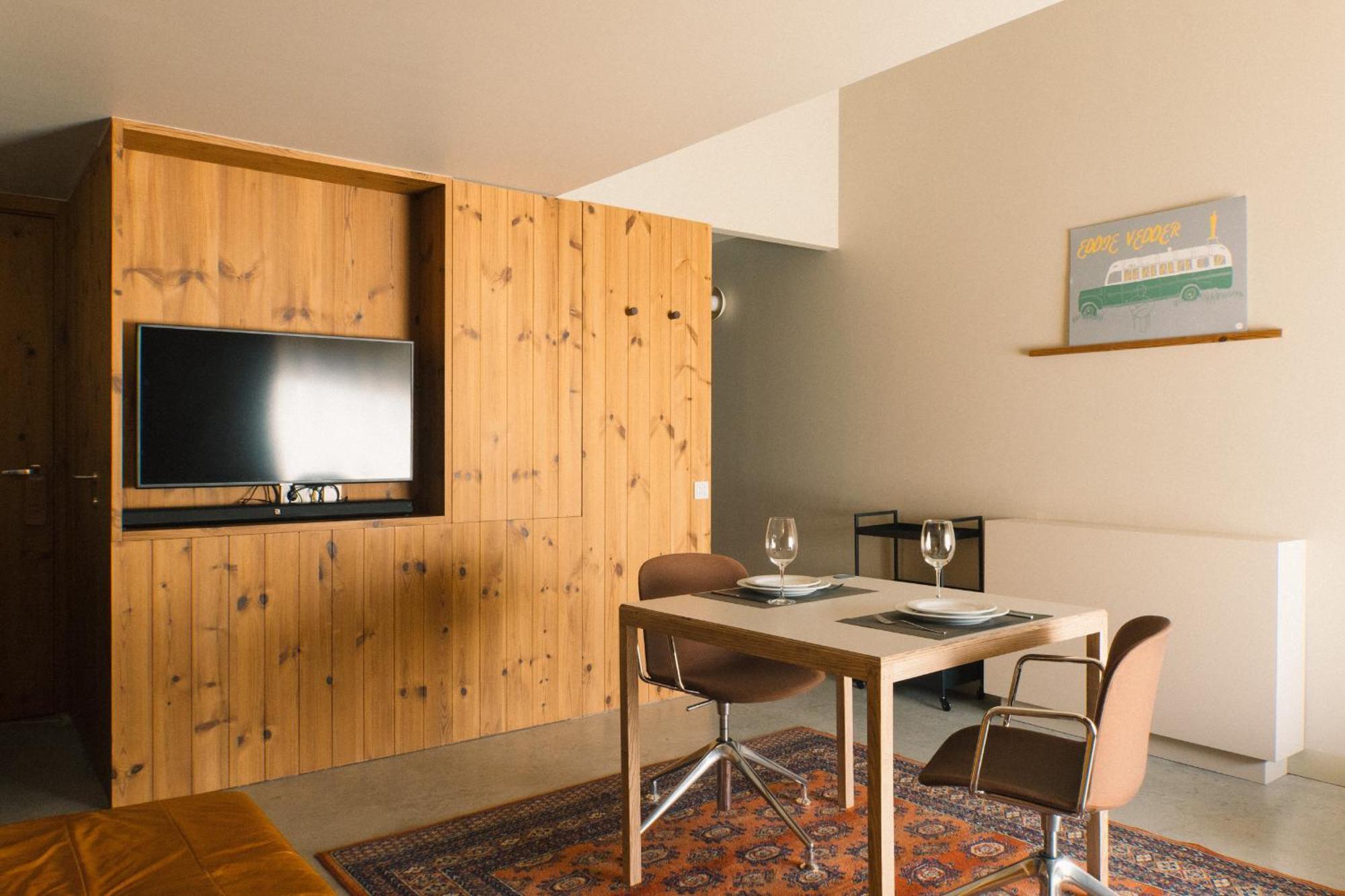 Outsite Porto Mouco Hotell Eksteriør bilde